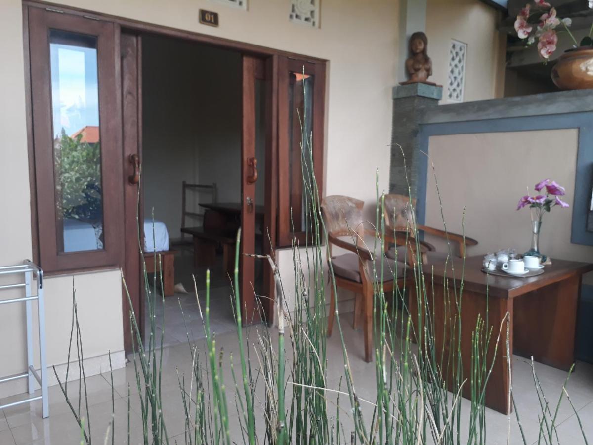 Adi House Homestay Ubud  Exterior photo